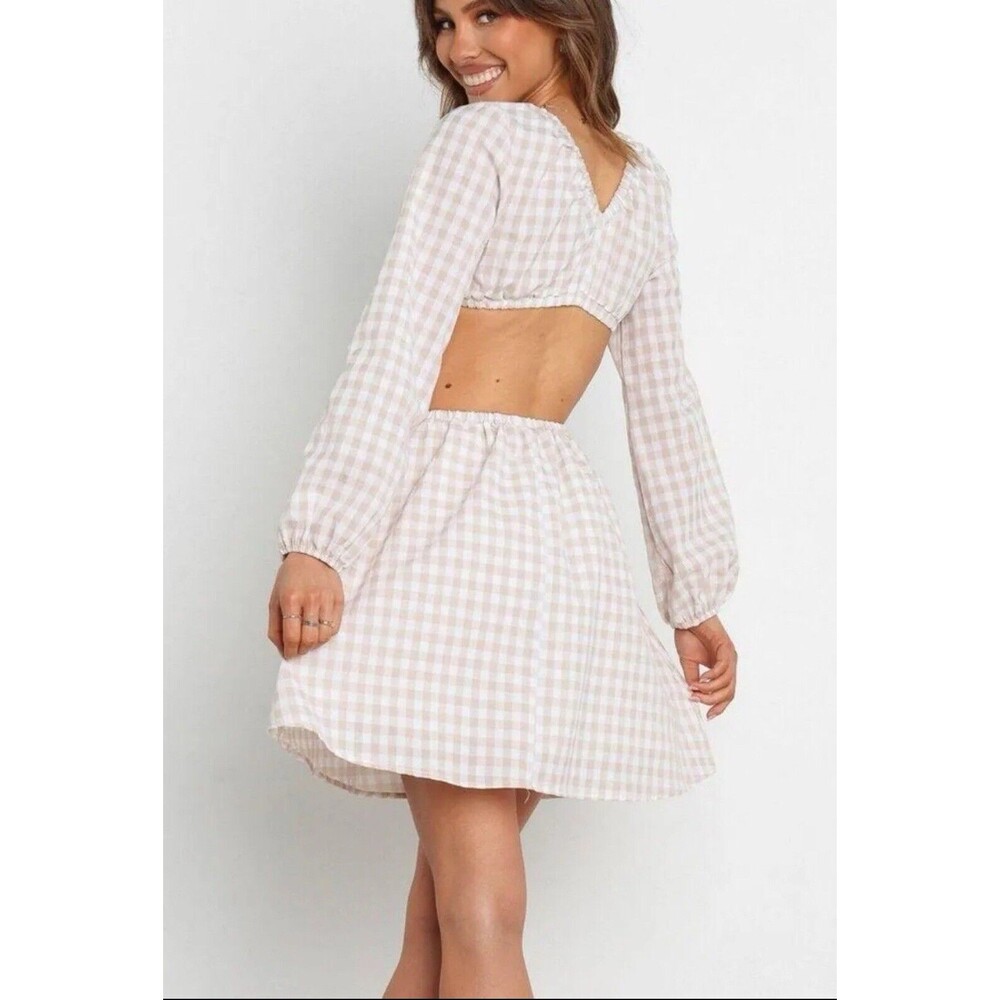 petal + pup gingham off shoulder ring cut out waist dress size 2 beige and white